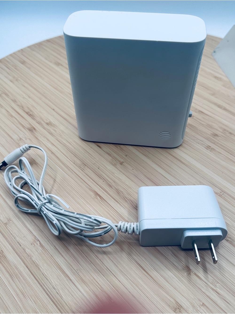 AT&T WiFi extender model Air 4921